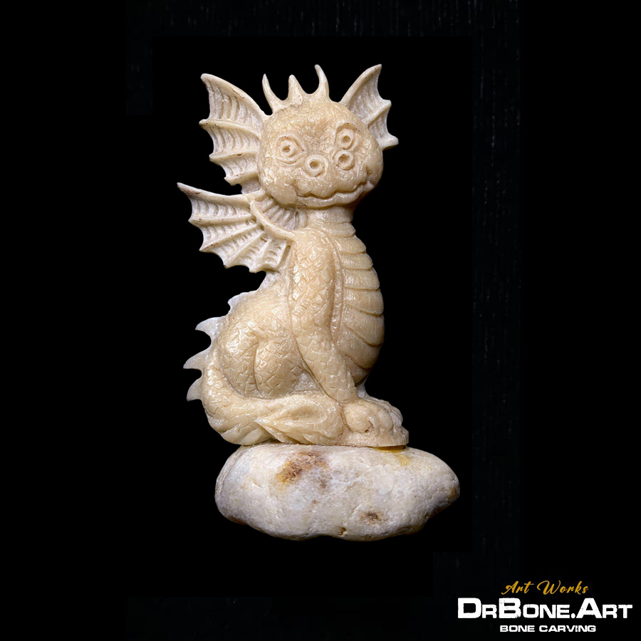 Cheerful Dragon